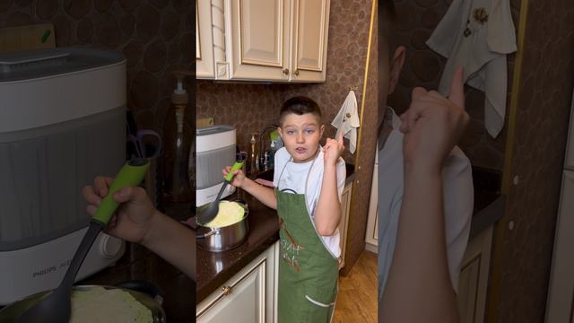 Готовлю папе борщ 🤣 Рецепт огонь 🤣 смотреть онлайн
