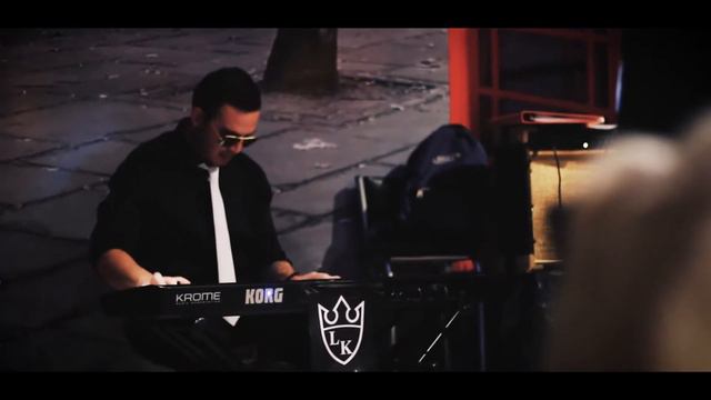 Larra King Blues en Un Tal Harrison - Little Red Rooster смотреть онлайн