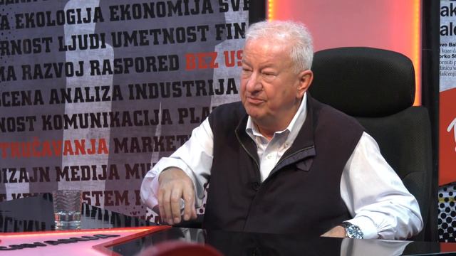 Miodrag Zec - U Srbiji će plata biti 900€ tek onda kad prase bude 2000€! смотреть онлайн