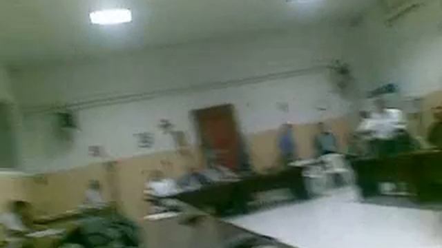 mancanza numero legale con linguaccia sbeffeggiante di De Riso смотреть онлайн