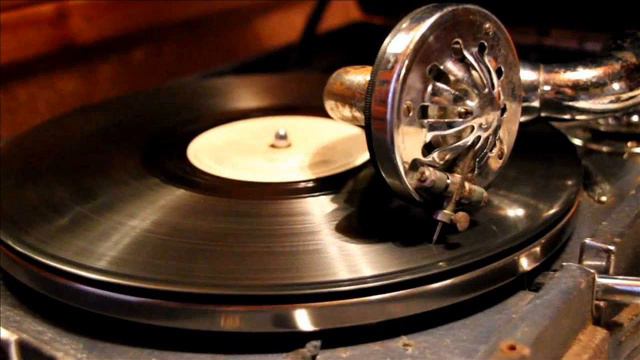 Marek Weber & His Orchestra - Warum bin ich verliebt in dich смотреть онлайн