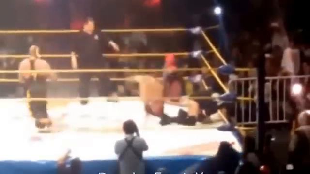 Mexican Wrestling Star Perro Aguayo Jr. Dies After In-Ring Accident смотреть онлайн