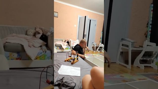 12.07.2024 Женя собирает стеллаж смотреть онлайн