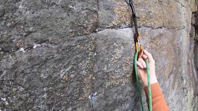 Klettern am Kl. Lehnerfelsen | Stehversuch; 7+ смотреть онлайн