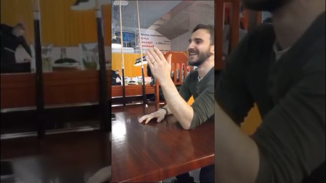 Маленькая наивная сестричка, сказала что сильней меня ( еле победил ) смотреть онлайн