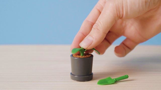 MINIBRANDS_GARDEN_ DEMO_MASTER смотреть онлайн