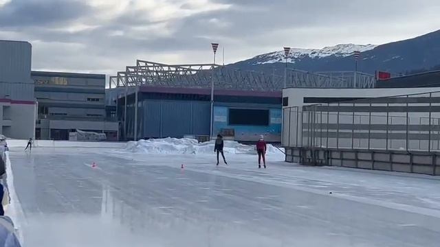 Домініка,Лонг трек,Інсбрук смотреть онлайн