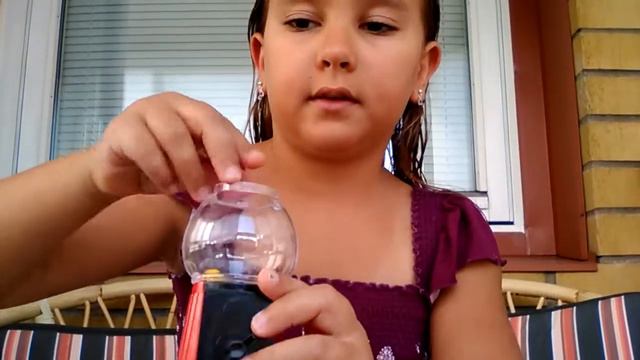 Jag öppnar upp min tuggummi maskin. смотреть онлайн