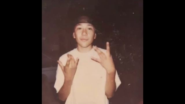 Mexican Teen Survives Shotgun Blast From Black Gang That Beefs With Mexican Gang смотреть онлайн