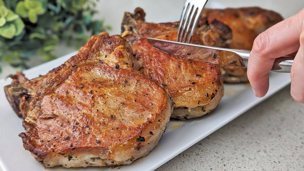 Готовим ОБАЛДЕННЫЙ СТЕЙК ИЗ СВИНИНЫ за 20 минут! Проверенный временем рецепт, сделает мясо сочным смотреть онлайн