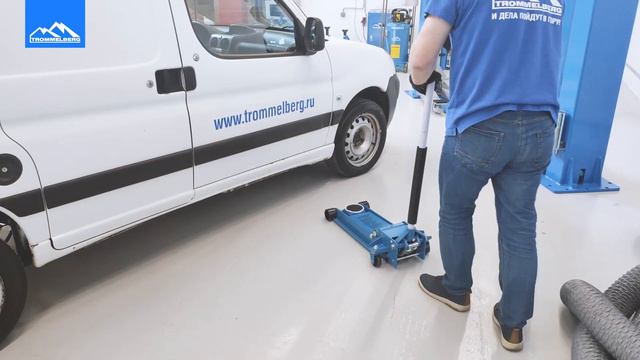 Подкатной гидравлический домкрат Trommelberg XRD0337L на 3.5 тонны смотреть онлайн