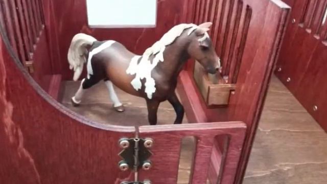 stajnia schleich смотреть онлайн