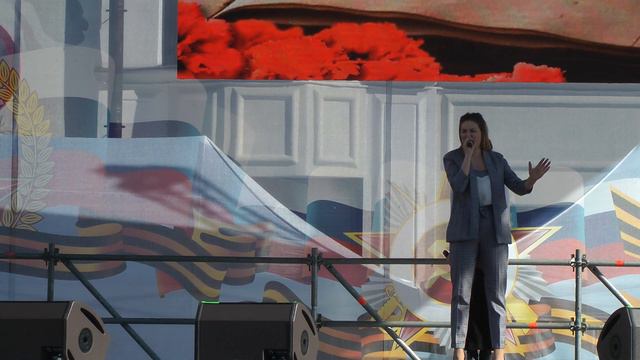 Роберт Рождественский "Концерт в госпитале", читает Наташа Дороганова смотреть онлайн