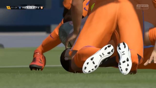 FIFA 17 CARRIERE PRO GARDIEN #21 - Un de mes rêves se réalise смотреть онлайн