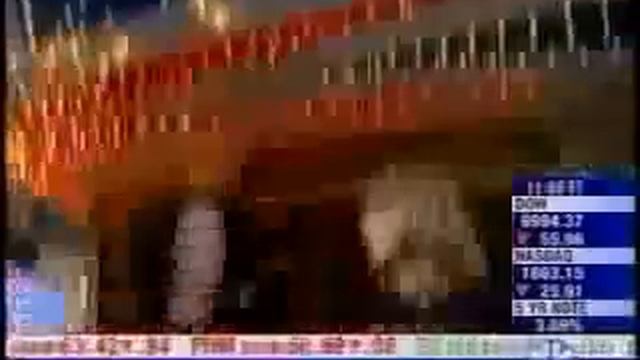 Одежда с видео-рекламой смотреть онлайн