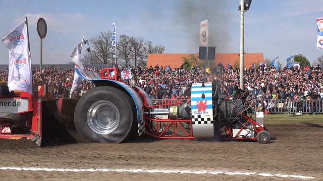Roude Léiw @ Füchtorf 2017 Tractor Pulling смотреть онлайн