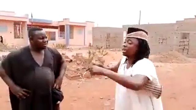Le comédien Kante a parlé sur l'école malienne et sur la mauvaise décision du gouvernement. смотреть онлайн