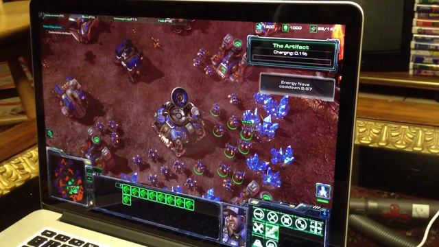 Gaming on a Mac: Starcraft II on 2012 Mac Book Pro With A Retina Display смотреть онлайн