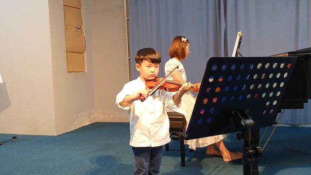 Lee Chen Xun | Grade 1 | Robert and Richard Sherman: Chitty Chitty Bang Bang смотреть онлайн