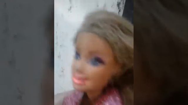 yasmin esta secuestrada!! смотреть онлайн