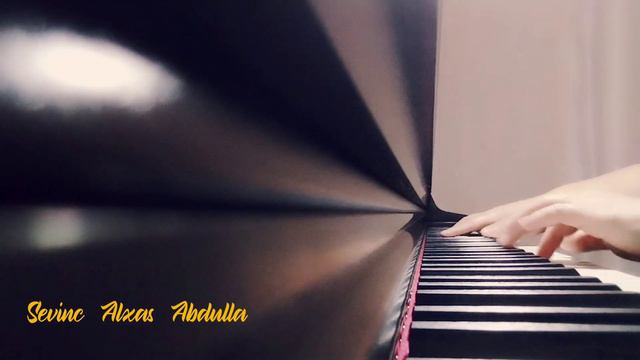 "Nəğməli dünya" Mus. Faiq Sücəddinov İfa: Sevinc Alxas Abdulla смотреть онлайн