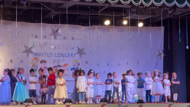 Abdul Rahman's first Winter Concert in School | Beautiful Performance ! смотреть онлайн