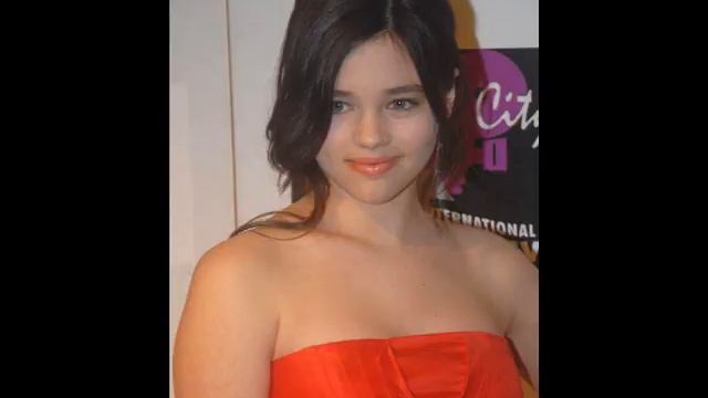 India Eisley Lost