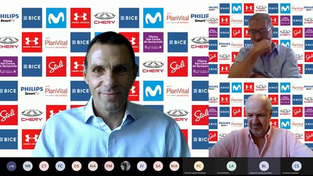 Presentación oficial de Gustavo Poyet en Universidad Católica смотреть онлайн
