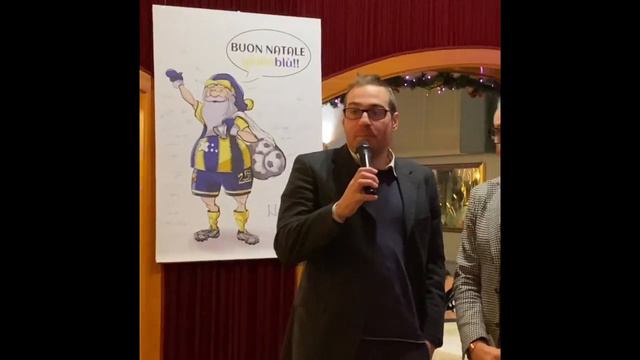 Zdenek Zeman alla Cena di Natale della Fermana FC смотреть онлайн