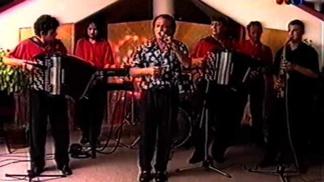ORKESTAR ROBERTA I DATE STANKOVICA 1998 GOD. DRAGAN PANTIC SMEDEREVAC JEDNA SUZA NA TVOM LICU смотреть онлайн