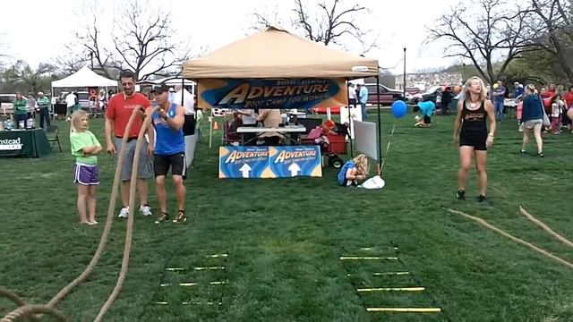 2012 Outdoor Family Fair- Adventure Boot Camp Booth смотреть онлайн