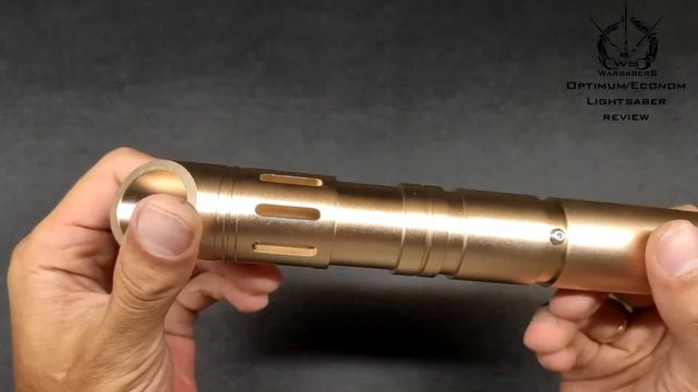 Демонстрация рукоятки светового меча Sentinel (Gold) | Мастерская WarSabers - Световые мечи "Ученик" смотреть онлайн