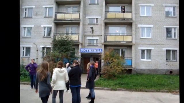 -РЕТРО- На этот раз ЕН и АВ отправились со своими классами в древнюю столицу Руси-Старую Ладогу.2011 смотреть онлайн