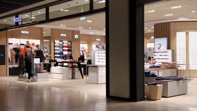 Berlin airport, Germany - Berlin Brandenburg airport смотреть онлайн