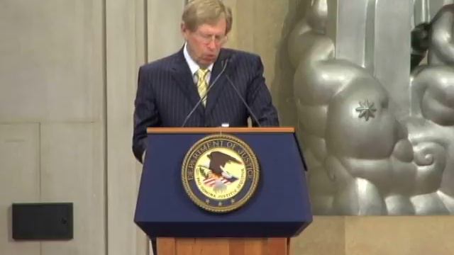 Theodore Olson References Celebrities That Are Changing Public Opinion Of Prop. 8 смотреть онлайн