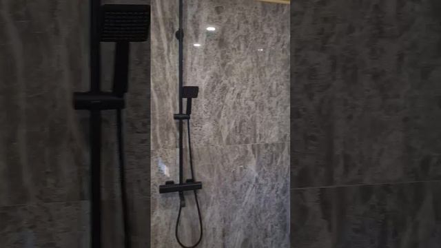 Отделка парного помещения и душевой в бани из оцилиндрованного бревна смотреть онлайн