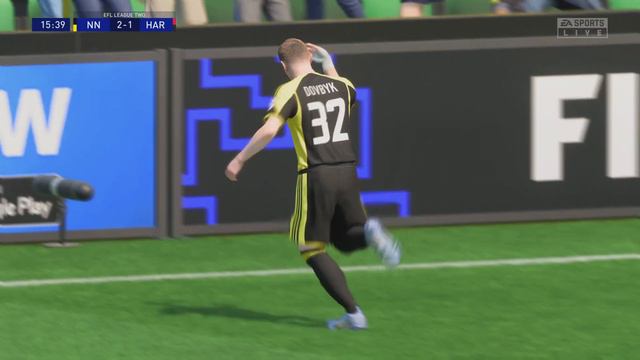Artem Dovbyk Hurts His Man And Scores смотреть онлайн