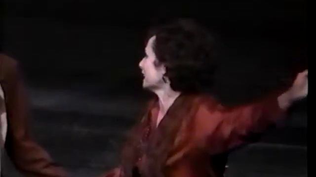 Betty Buckley in "Gypsy" смотреть онлайн