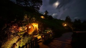 Lord of the Rings Music & Ambience _ The Shire, A Peaceful Night in Bag End - Relaxing Evening Rain