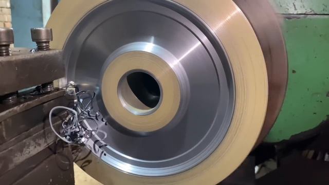 Процесс производства шестерни тягового двигателя смотреть онлайн