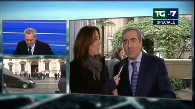 THUG LIFE ENRICO MENTANA vs GASPARRI - FA FINTA DI ANDARE IN PUBBLICITA' смотреть онлайн