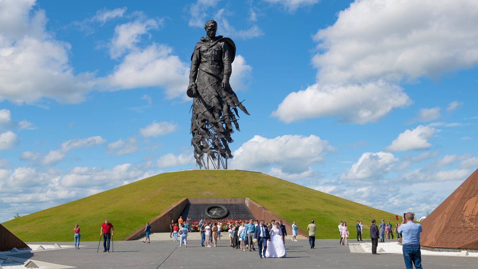 Я убит подо Ржевом