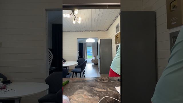 Приглашаю на обед смотреть онлайн