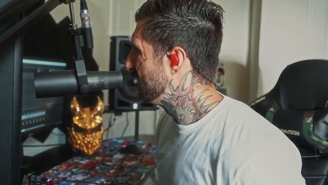 ALEX TERRIBLE - DOOM ETERNAL - BFG DIVISION by MICK GORDON (DEMON VOCAL COVER) смотреть онлайн