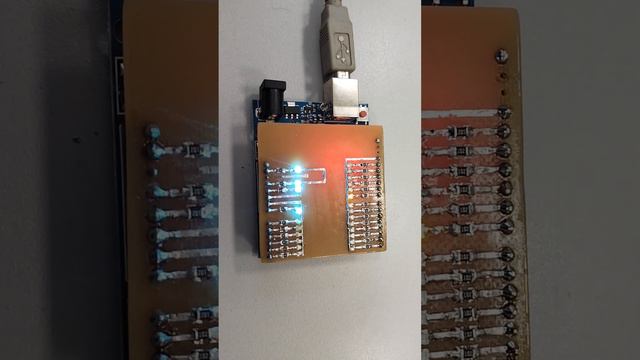 Шилд для проверки Arduino смотреть онлайн