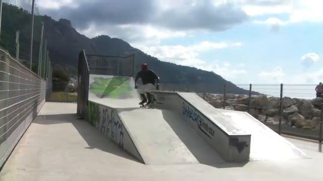 Filip Rian Kjølaas skating in Menton 2011 смотреть онлайн