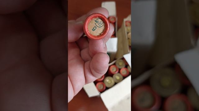 Патроны 1980 года. Охочусь до сих пор. #hunting #hunter #охота #оружие смотреть онлайн