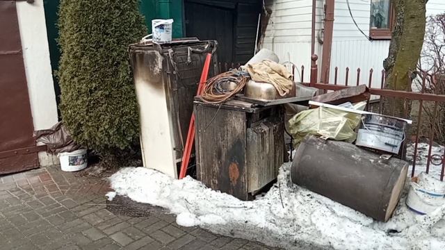 ŁUKÓW. 88 letni pan Leszek potrzebuję naszej pomocy смотреть онлайн