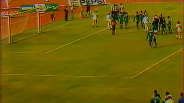 هدف طارق يحيى - الزمالك 1 - 0 جورماهيا الكيني - دوري أبطال أفريقيا 1984 смотреть онлайн