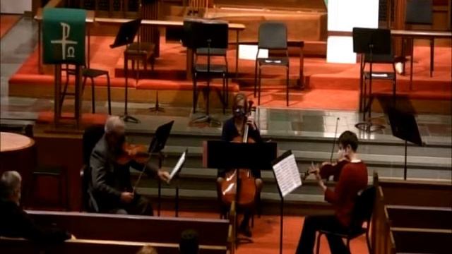 Alexander Borodin String Trio in g minor смотреть онлайн
